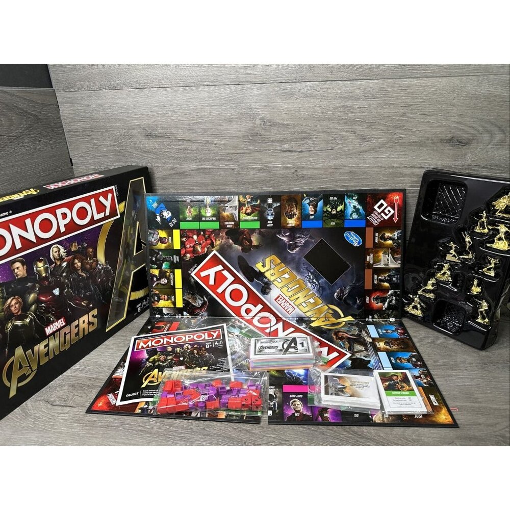 2018 Monopoly Marvel Avengers Movie Family Board Game Parker Brothers